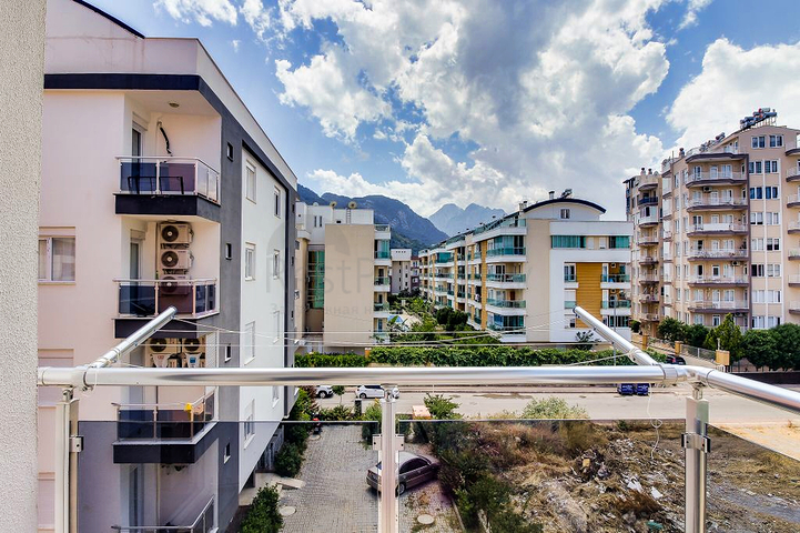 شقة فسيحة 2 + 1 في ساريسو ، كونيالتي