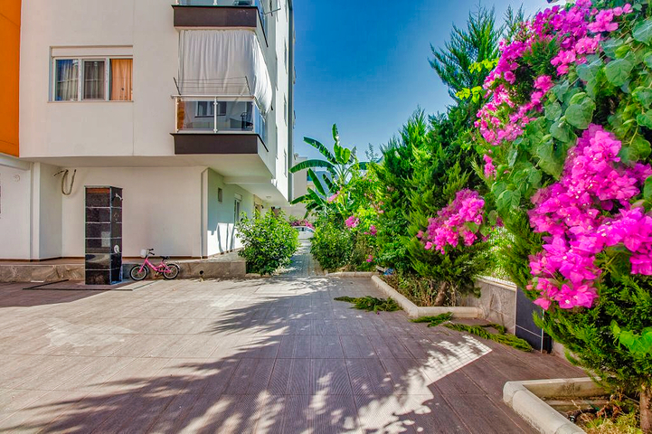 شقة فسيحة 2 + 1 في ساريسو ، كونيالتي