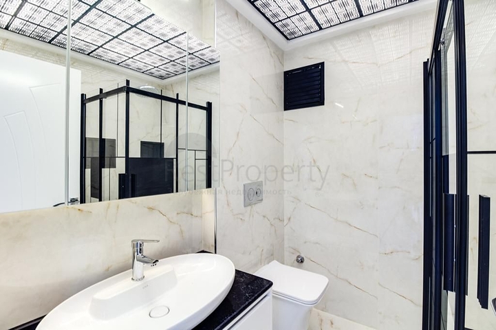 شقة فسيحة 2 + 1 في ساريسو ، كونيالتي