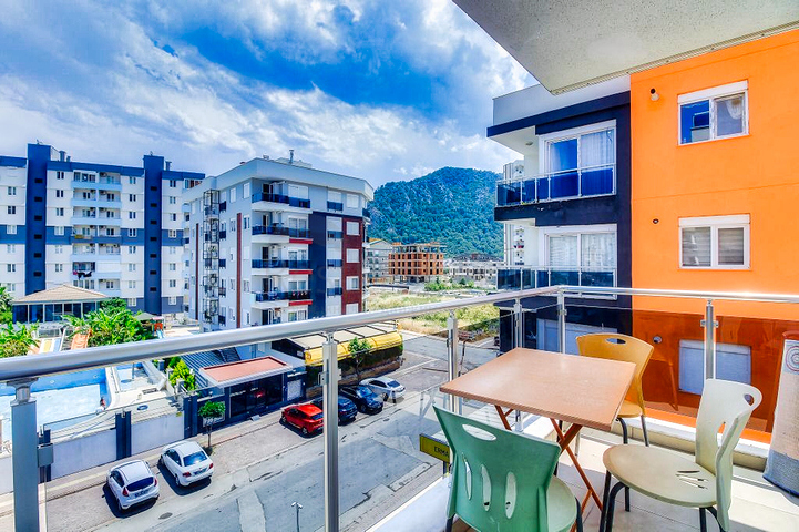 شقة فسيحة 2 + 1 في ساريسو ، كونيالتي