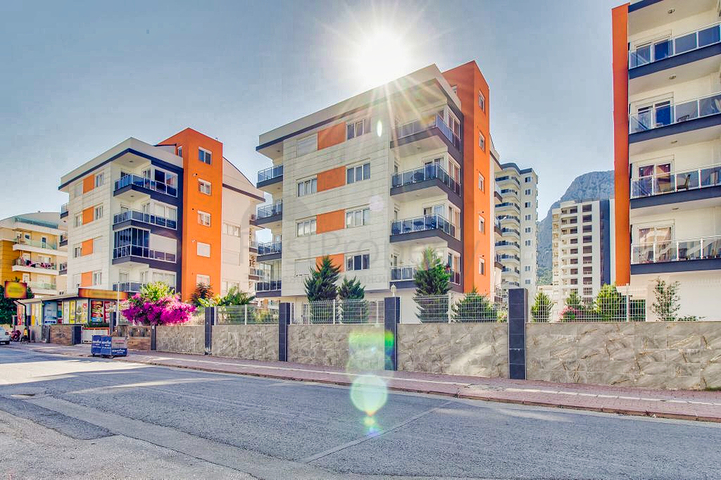 شقة فسيحة 2 + 1 في ساريسو ، كونيالتي