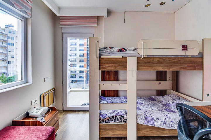 شقة فسيحة 2 + 1 في ساريسو ، كونيالتي