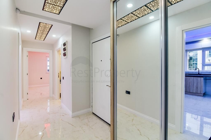 شقة فسيحة 2 + 1 في ساريسو ، كونيالتي