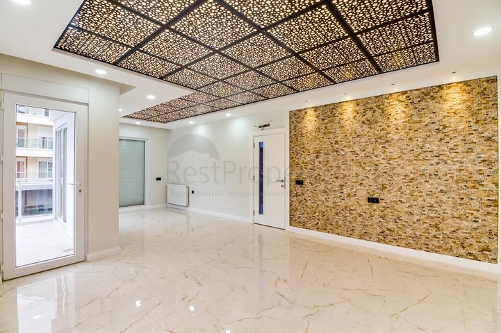 شقة فسيحة 2 + 1 في ساريسو ، كونيالتي