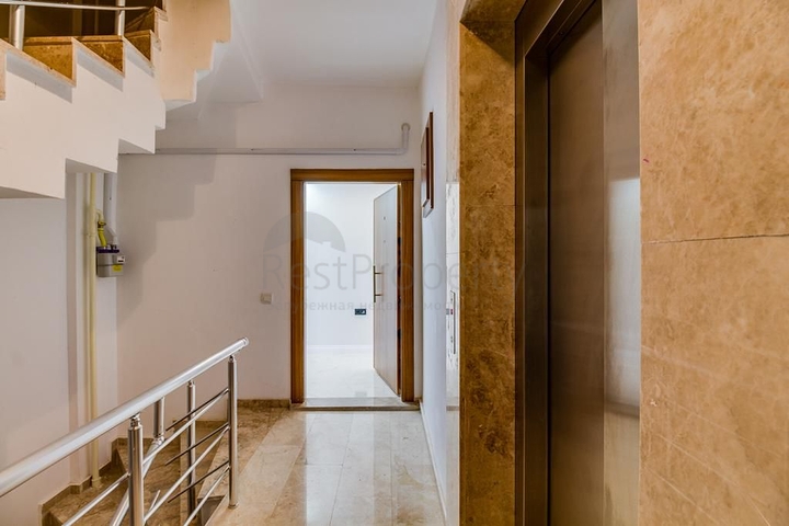 شقة فسيحة 2 + 1 في ساريسو ، كونيالتي