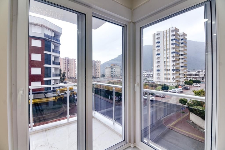 شقة فسيحة 2 + 1 في ساريسو ، كونيالتي