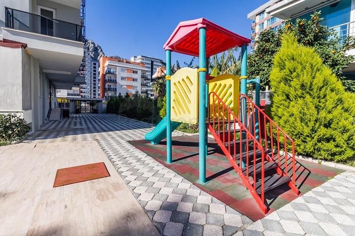 شقة فاخرة 2 + 1 مع أثاث في كونيالتي ، ساريسو