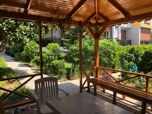 شقة مريحة 2 + 1 في مشروع منتهي في هورما كونيالتي