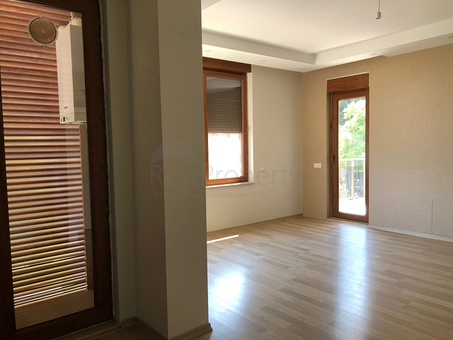 شقة مريحة 2 + 1 في مشروع منتهي في هورما كونيالتي