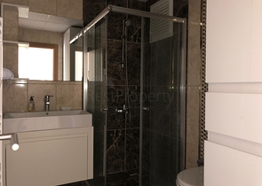 شقة مريحة 2 + 1 في مشروع منتهي في هورما كونيالتي