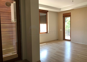 شقة مريحة 2 + 1 في مشروع منتهي في هورما كونيالتي