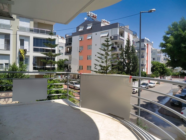 شقق للبيع في انطاليا - تصميم 2 غرفة وصالة -في كونيالتي / انطاليا 