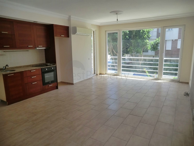 شقق للبيع في انطاليا - تصميم 2 غرفة وصالة -في كونيالتي / انطاليا 