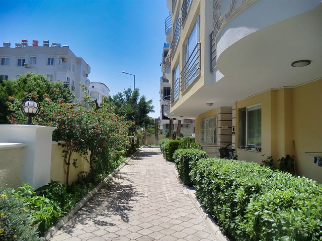 شقق للبيع في انطاليا - تصميم 2 غرفة وصالة -في كونيالتي / انطاليا 