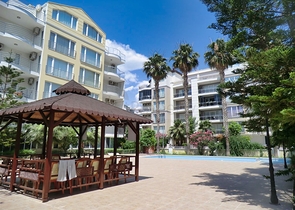 شقق للبيع في انطاليا - تصميم 2 غرفة وصالة -في كونيالتي / انطاليا 