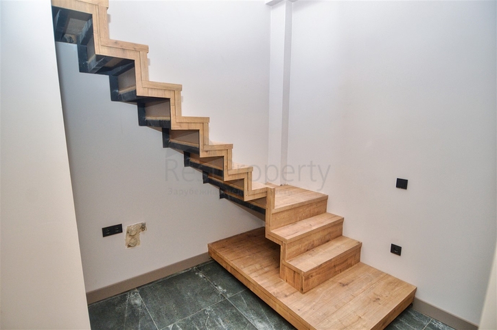 شقق جديدة 1 + 1 و 2 + 1 من المطور في منطقة لارا