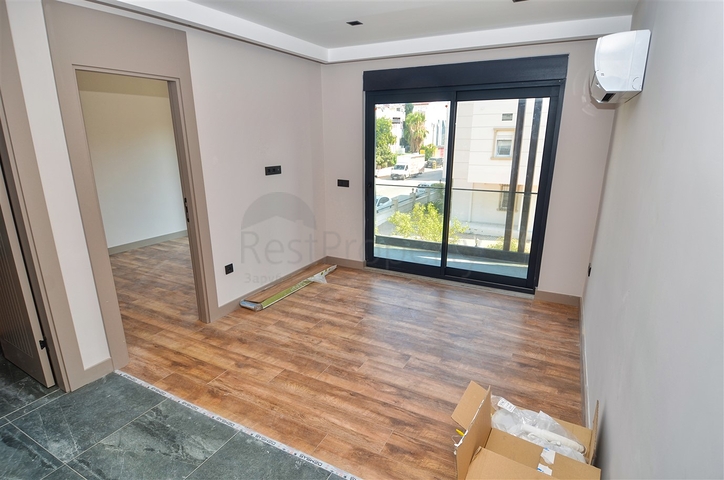 شقق جديدة 1 + 1 و 2 + 1 من المطور في منطقة لارا