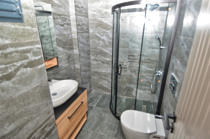 شقق جديدة 1 + 1 و 2 + 1 من المطور في منطقة لارا