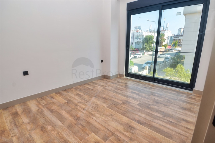 شقق جديدة 1 + 1 و 2 + 1 من المطور في منطقة لارا