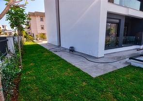 شقق جديدة 1 + 1 و 2 + 1 من المطور في منطقة لارا