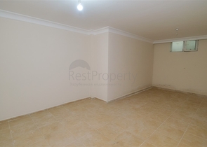 فيلا فاخرة 5 + 1 في كونيالتي