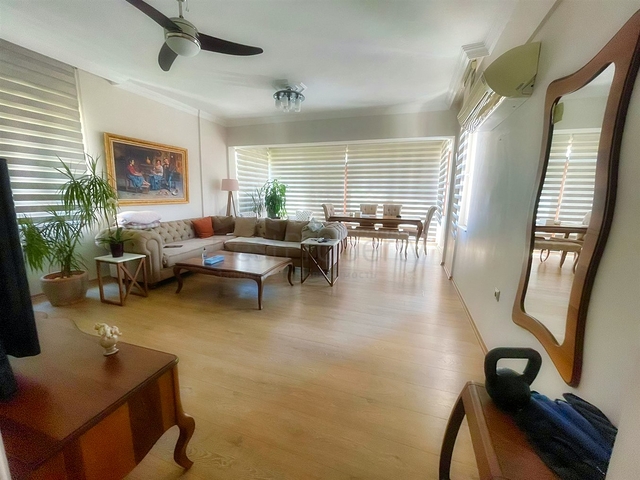 شقة مريحة 2 + 1 في لارا