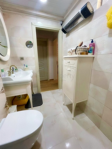 شقة مريحة 2 + 1 في لارا