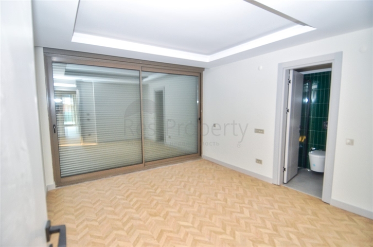 فيلا راقية 4 + 2 في منطقة الملا يوسف كونيالتي المرموقة