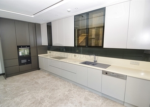 فيلا راقية 4 + 2 في منطقة الملا يوسف كونيالتي المرموقة