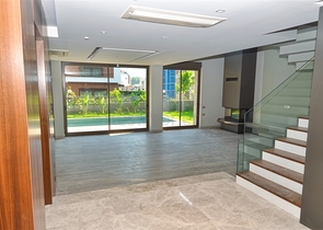 فيلا راقية 4 + 2 في منطقة الملا يوسف كونيالتي المرموقة