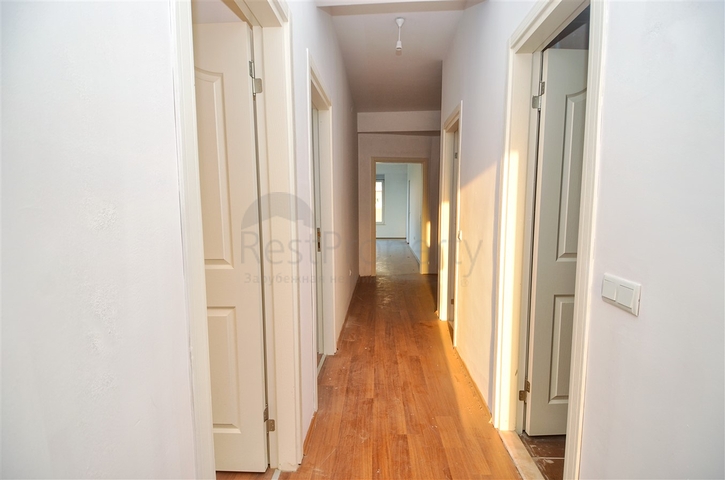 شقة فسيحة 3 + 1 في لارا ، كوندو