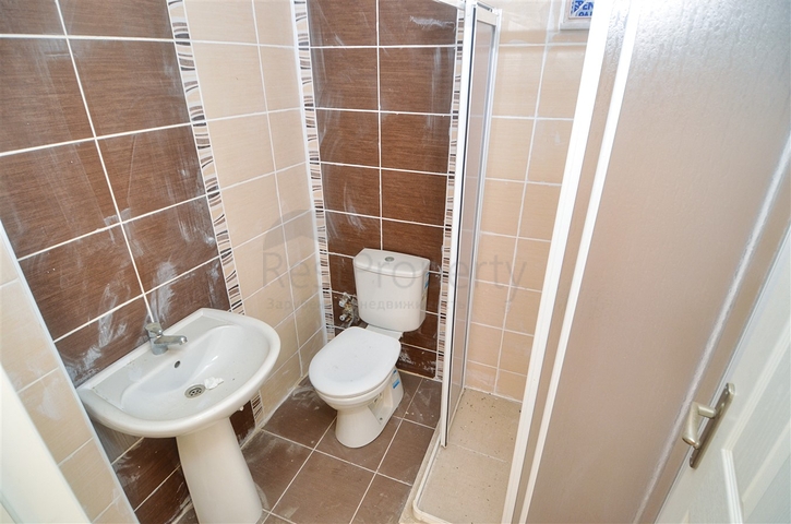 شقة فسيحة 3 + 1 في لارا ، كوندو