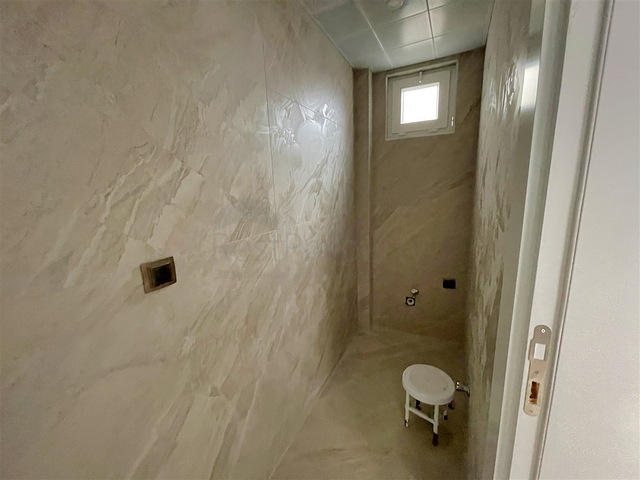 شقة واسعة 3 + 1 على مسافة قريبة من البحر في ليمان أنطاليا