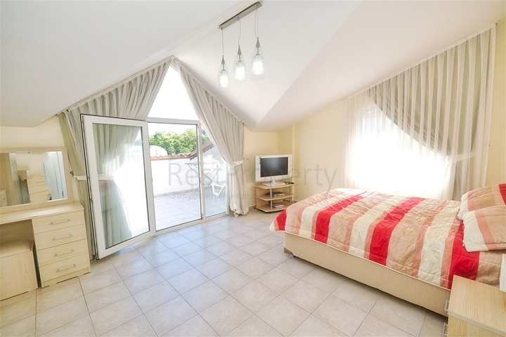 شقة 3 + 1 في منطقة خلابة في كيمير - أنطاليا