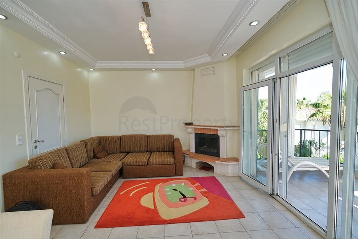 شقة 3 + 1 في منطقة خلابة في كيمير - أنطاليا