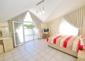 شقة 3 + 1 في منطقة خلابة في كيمير - أنطاليا