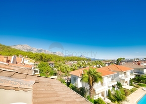 شقة 3 + 1 في منطقة خلابة في كيمير - أنطاليا