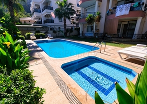 شقة 3 + 1 في منطقة خلابة في كيمير - أنطاليا