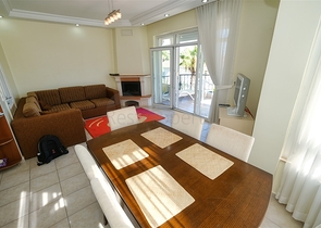 شقة 3 + 1 في منطقة خلابة في كيمير - أنطاليا