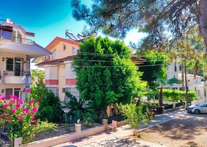 شقة 3 + 1 في منطقة خلابة في كيمير - أنطاليا