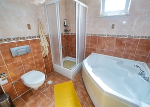 شقة 3 + 1 في منطقة خلابة في كيمير - أنطاليا