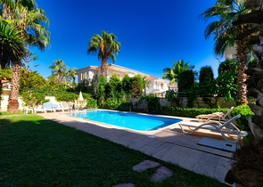 شقة 3 + 1 في منطقة خلابة في كيمير - أنطاليا