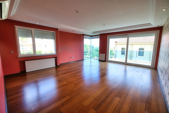 شقة على البحر   3 + 1 في ليمان - انطاليا