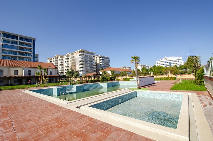 شقة على البحر   3 + 1 في ليمان - انطاليا