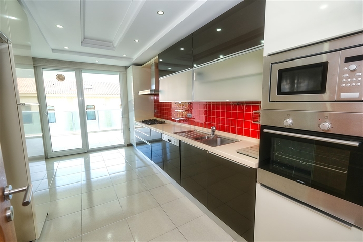 شقة على البحر   3 + 1 في ليمان - انطاليا