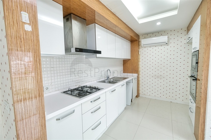 شقة 4 + 1 في منطقة هورما - أنطاليا