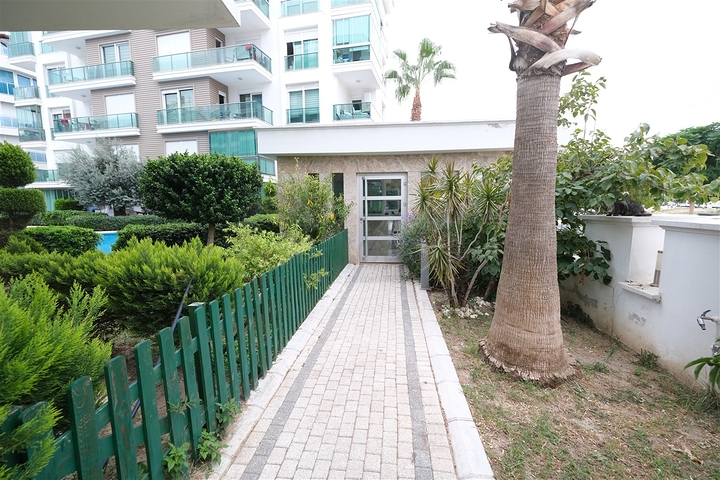 شقة 4 + 1 في منطقة هورما - أنطاليا