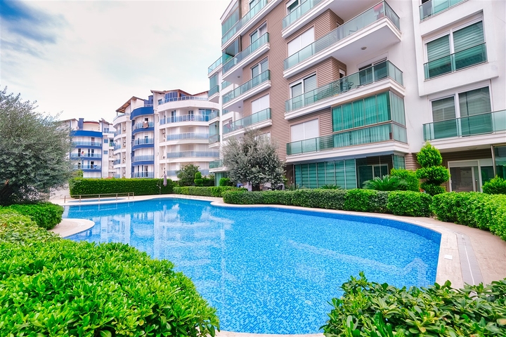 شقة 4 + 1 في منطقة هورما - أنطاليا