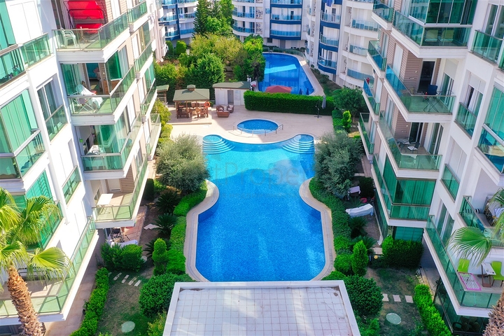 شقة 4 + 1 في منطقة هورما - أنطاليا