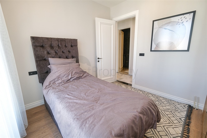 مشروع استثماري بإطلالة مميزة في كيبيز - أنطاليا